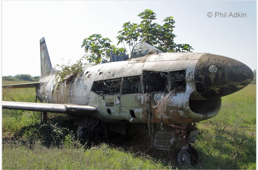  ΑΕΡΟΠΟΡΙΚΗ ΙΣΤΟΡΙΑ : Το θρυλικό F-86D της 337 Μοίρας με το παγκόσμιο ρεκόρ “σάπισε” στο Αγρίνιο
