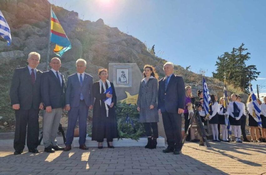 Μνημείο Σμηναγού (Ι) Μιχαήλ Παπαμιχαήλ : Έχασε τη ζωή του στην προσπαθώντας να εγκαταλείψει το αεροσκάφος του…