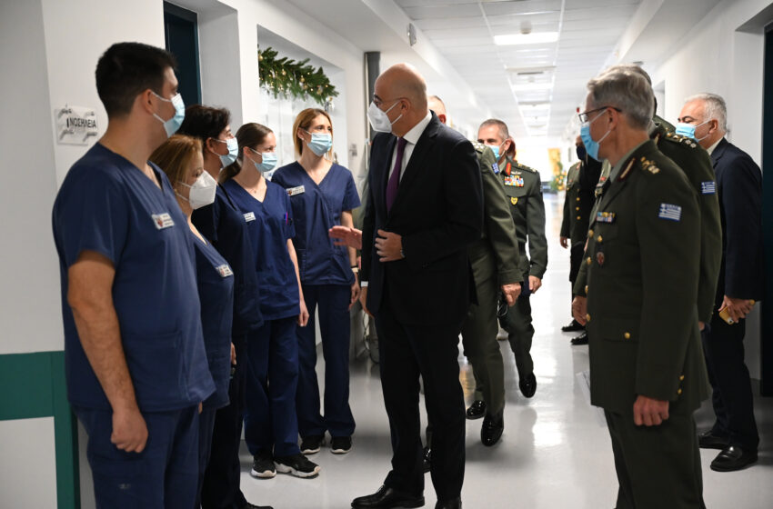  Επίσκεψη Υπουργού Εθνικής Άμυνας Νίκου Δένδια στο Στρατιωτικό Νοσοκομείo 401 ΓΣΝΑ