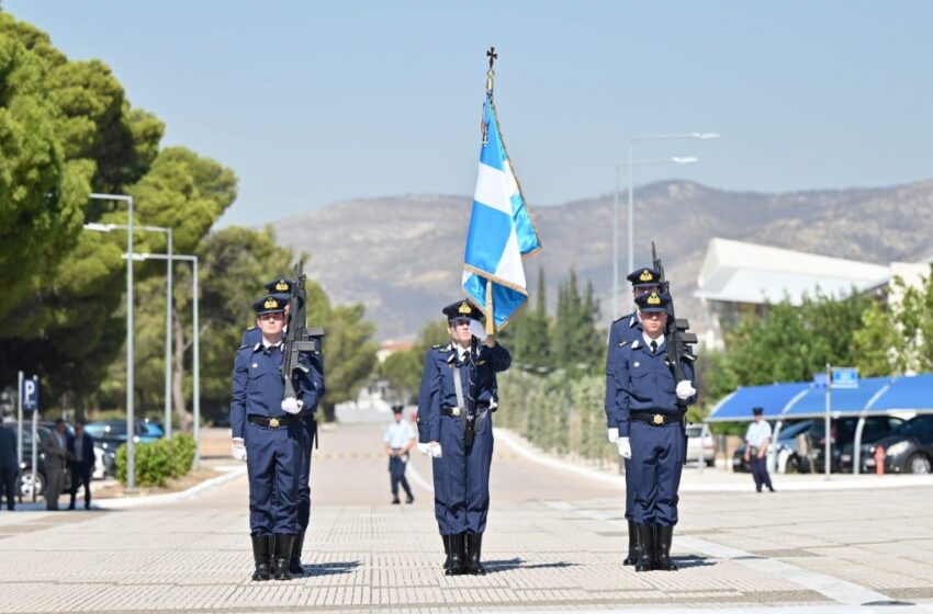  Ορκίστηκαν τα “γεράκια” της Σχολής Ικάρων υπό τον ΠτΔ [vdo-foto]