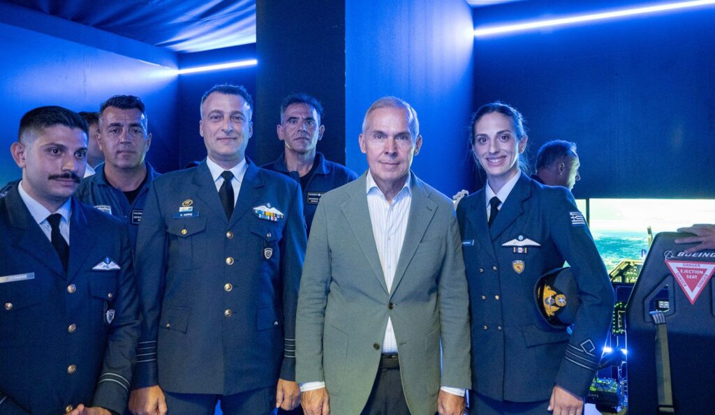 Επίσκεψη ΥΦΕΘΑ Θανάση Δαβάκη στο Γ’ Σώμα Στρατού, στη ΣΣΑΣ και στο 424 ΓΣΝΕ