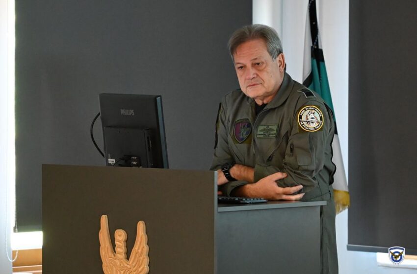  Συγχαρητήριο μήνυμα προς τις οικογένειες στελεχών της ΠΑ για την επιτυχία των παιδιών τους στις Πανελλαδικές Εξετάσεις